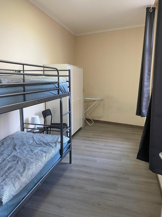 Apartments Plantin 3 Sleeping Rooms 2 Bathrooms. แอนต์เวิร์ป ภายนอก รูปภาพ
